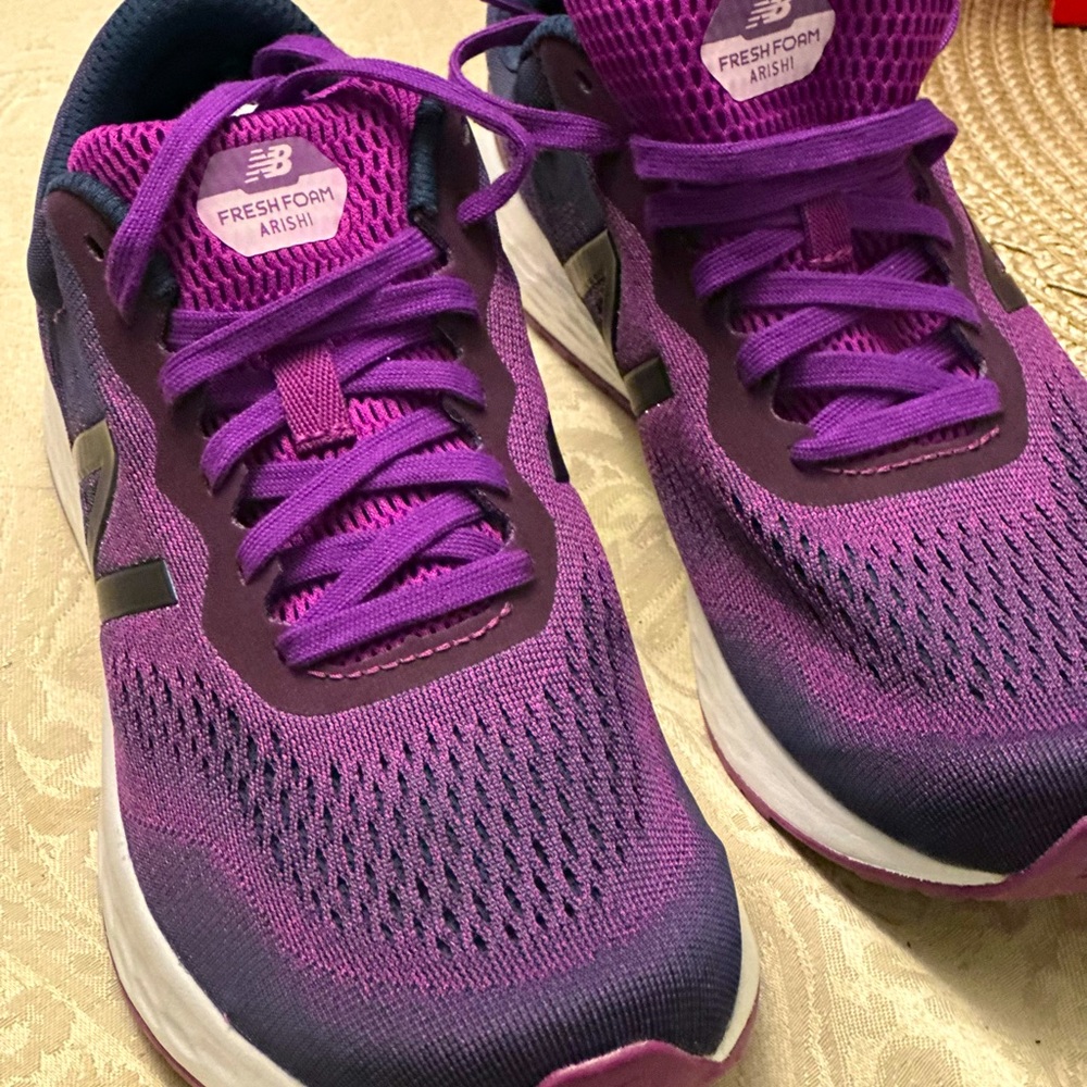 New Balance (New) Shoes!!!